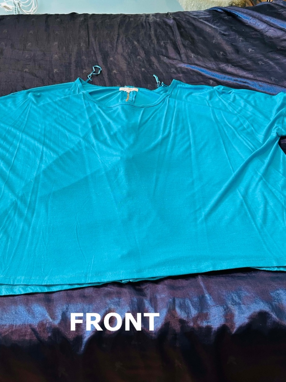 TOP, TURQUOISE, SIZE 4X, FULL BACK ZIPPER ACCENT, ROUND NECK, SHORT SLEEVES,